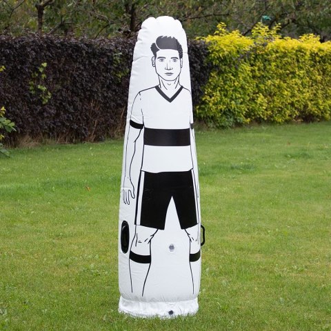 Dmuchany mur samowstający treningowy do piłki nożnej