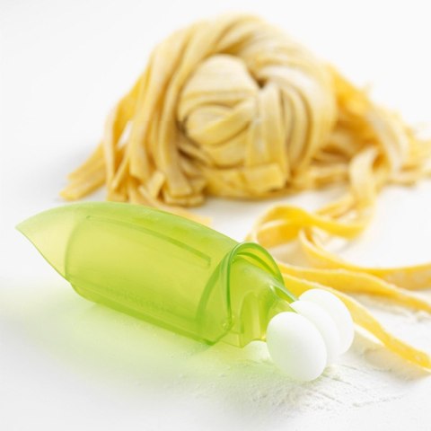 KRAJALNICA Z WYMIENNYMI OSTRZAMI DO MAKARONU