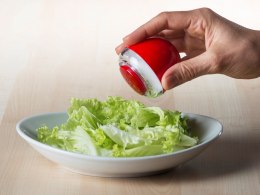 Zestaw pieprzniczka + solniczka czerwony