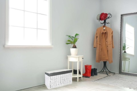 Kufer wiklinowy 65L 56x34x34 cm biało-szary