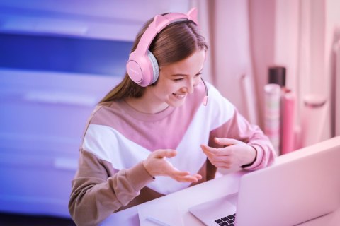 Gamingowe słuchawki nauszne dla dzieci Kruger&Matz Gamer Kids, kolor różowy