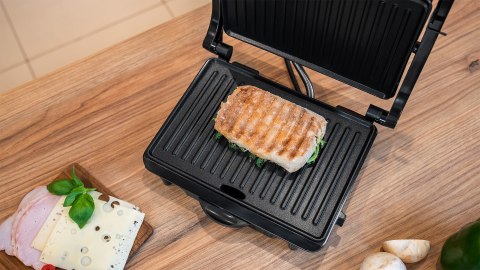 Panini grill , opiekacz, 1500W