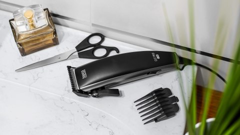 Przewodowa maszynka do włosów CUT PRO X300