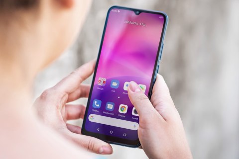 Smartfon Kruger&Matz FLOW 9 Black