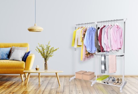 Wieszak regulowany stojący na kółkach Rufo biały