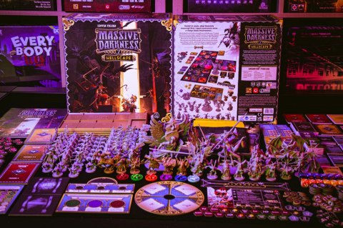 GRA MASSIVE DARKNESS 2: HELLSCAPE - podstawa PORTAL GAMES