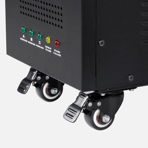 Automatyczny trójfazowy stabilizator napięcia KEMOT PROavr-25k