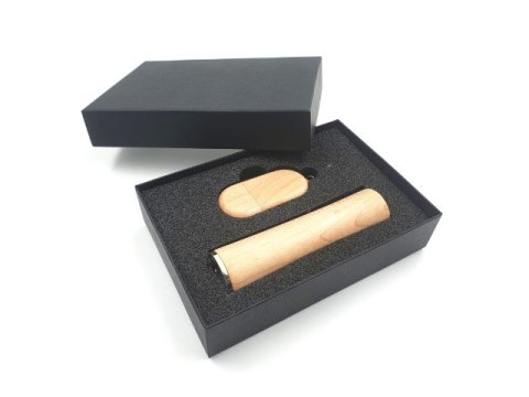 Zestaw biznesowy: Pendrive 16 GB + Powerbank 2600 mAh w eleganckim pudełku - PDPB