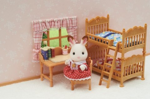 Wiejski pokój z łóżkiem piętrowym