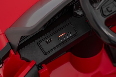 Pojazd Audi SQ8 Czerwony