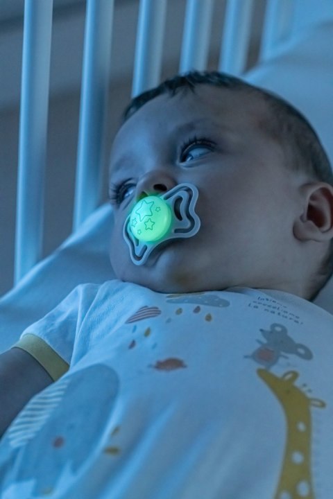 CHICCO PHYSIO LIGHT 2-6M Smoczek do uspokajania, silikonowy, LUMI, 2 szt.