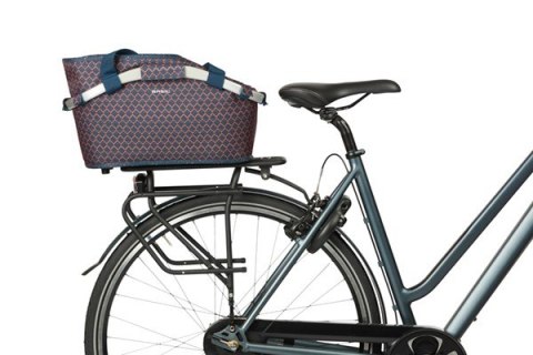 Kosz tylny na bagażnik BASIL FLAIR CARRY ALL REAR BASKET MIK, MIK z adapterem do mocowania (ready to go), 22L, Wodoodporna, Navy