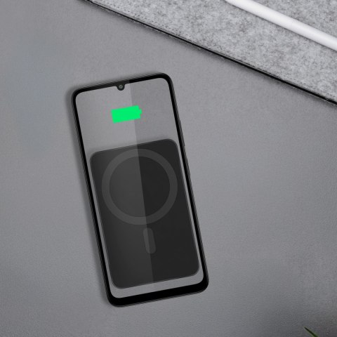 POWERBANK indukcyjny Kruger&Matz 10000 mAh magnetyczny czarny