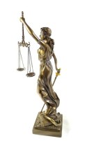 Temida figurka 35 cm - Prezent dla prawnika sędziego - MC-90037