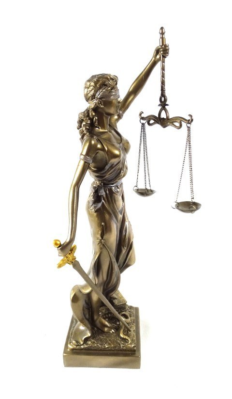 Temida figurka 35 cm - Prezent dla prawnika sędziego - MC-90037