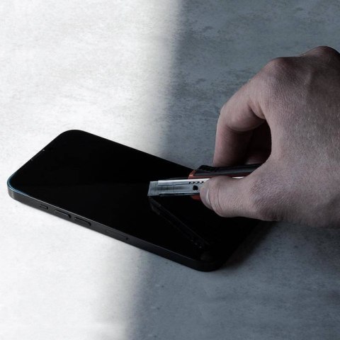 Crong Nano Glass - Niepękające szkło hybrydowe iPhone 16 Plus / iPhone 15 Plus
