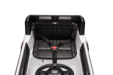 Pojazd Toyota Land Cruiser PRADO Biały