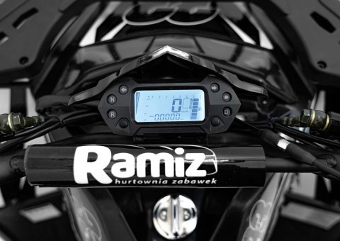 Pojazd Quad Spalinowy 125CC DISCOVERER Czarny