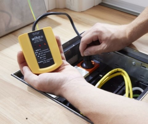 TESTER GNIAZD SIECIOWYCH WH-SOCKET-TEST/45220 WIHA