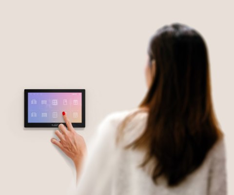 KLAWIATURA GRAFICZNA DO CENTRALI ALARMOWEJ INT-TSH210-B SATEL