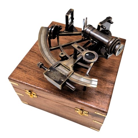Sekstans Mosiężny w Pudełku Drewnianym - Replika - NC1517