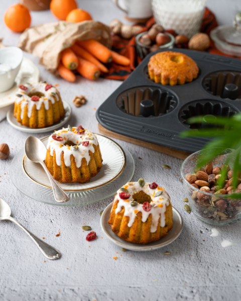 Forma silikonowa do babeczek z dziurką