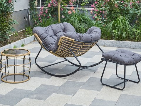 Nowoczesny fotel bujany skandynawski kokon szary z podnóżkiem