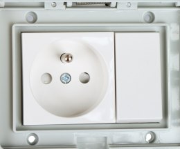 GNIAZDO NATYNKOWE POJEDYNCZE Z ŁĄCZNIKIEM ATLO-S1IP5-SW 220 ... 240 V 10 A ATLO